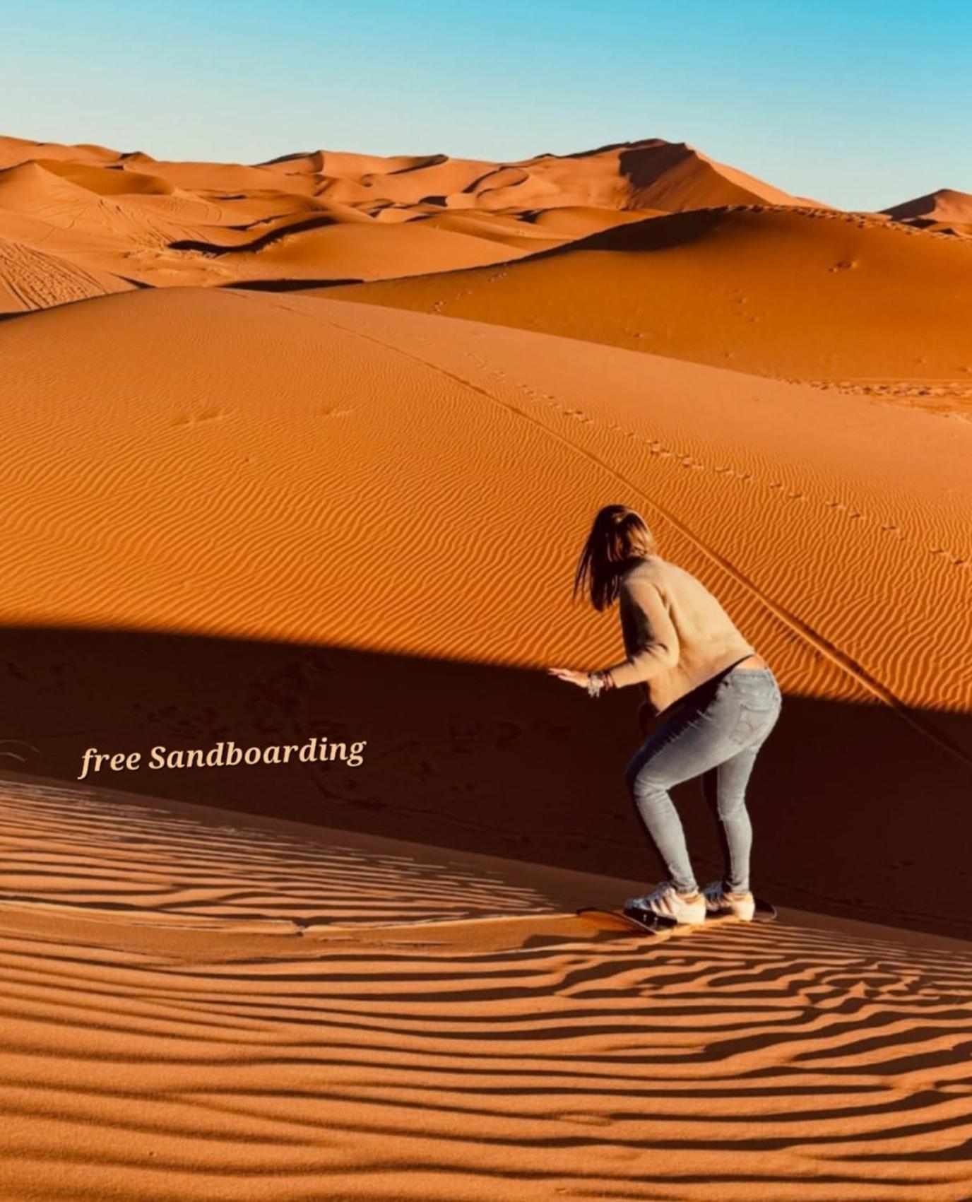 Luxury Sandy Glamping Merzouga Eksteriør billede
