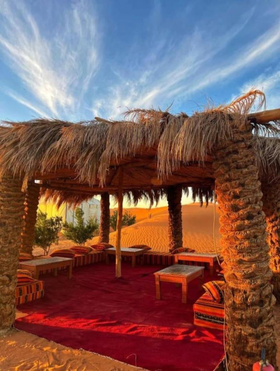 Luxury Sandy Glamping Merzouga Eksteriør billede